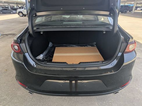 New 2026 MAZDA MAZDA3 2.5 S Sedan w/ Preferred Pkg FWD image 27