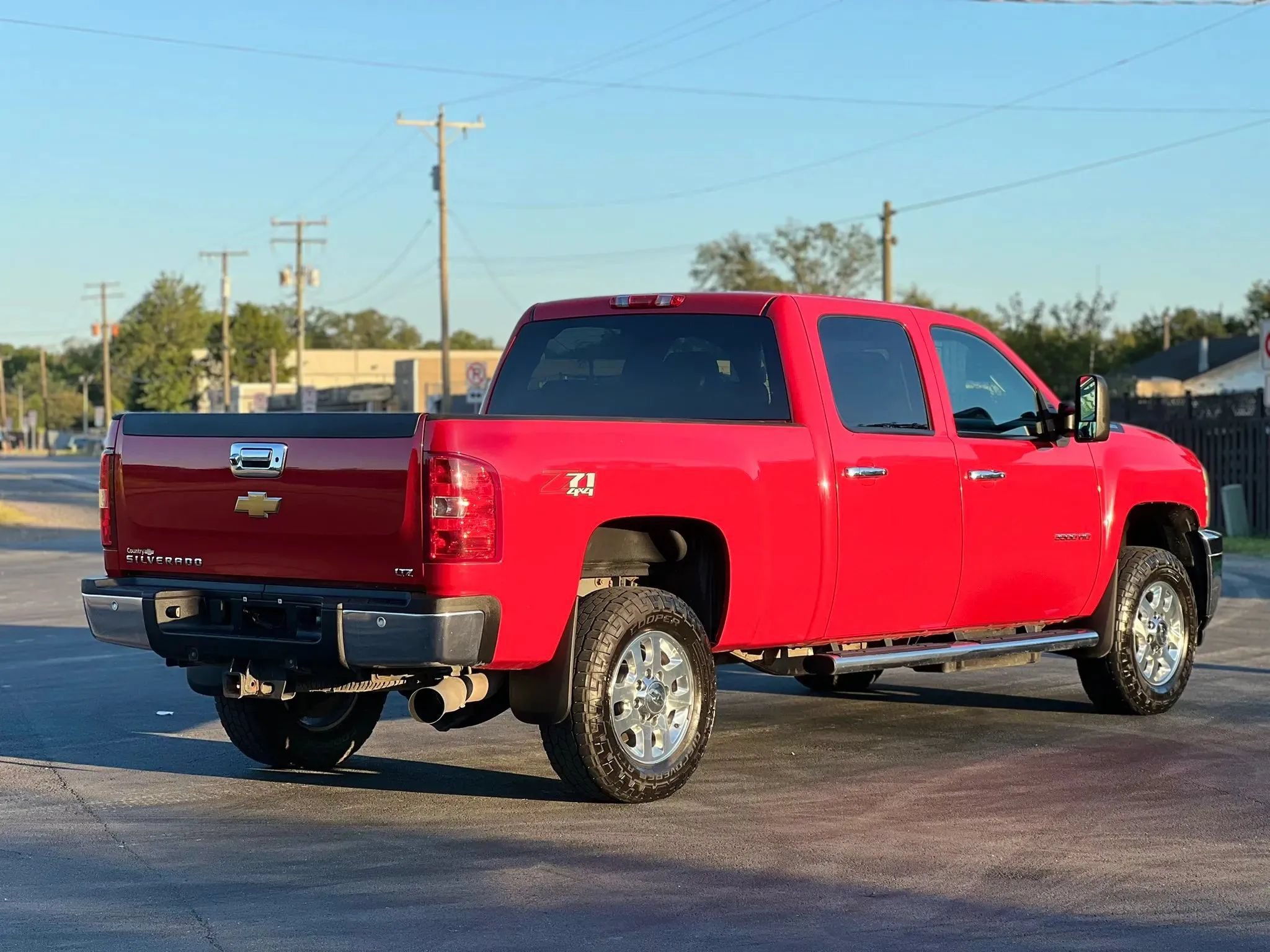 Used 2014 Chevrolet Silverado 3500 LTZ w/ LTZ Plus Package AWD/4WD image 5