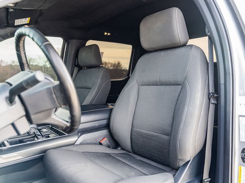 Certified 2023 Ford F150 XLT w/ Equipment Group 302A High image 18