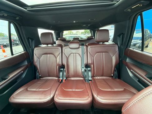Used 2024 Ford Expedition Max Limited AWD/4WD image 38