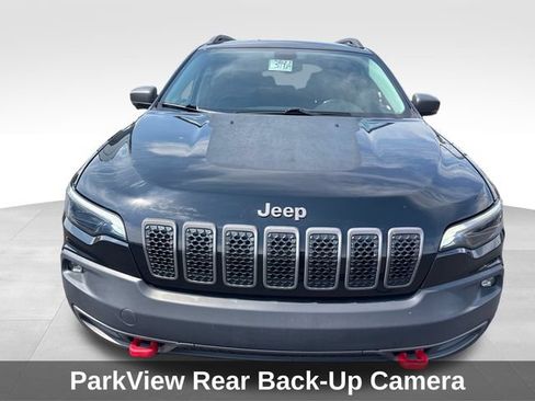 Used 2019 Jeep Cherokee Trailhawk w/ Cold Weather Group AWD/4WD image 9