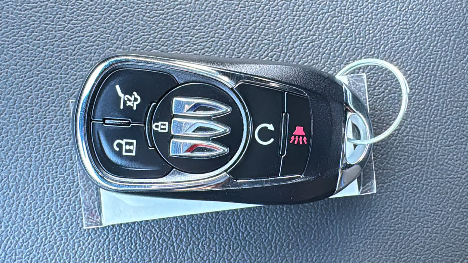 Certified 2024 Buick Envista Sport Touring w/ Convenience I Package FWD image 24