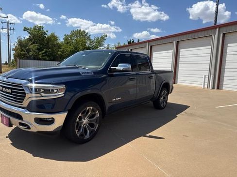 Used 2024 RAM 1500 Limited AWD/4WD image 1