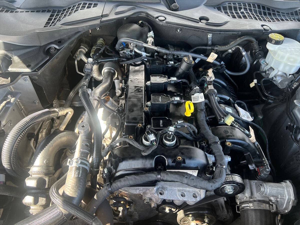 Used 2022 Ford Mustang Premium RWD image 15