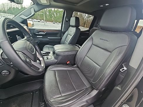 Used 2023 GMC Sierra 1500 Denali w/ Denali Reserve Package image 13