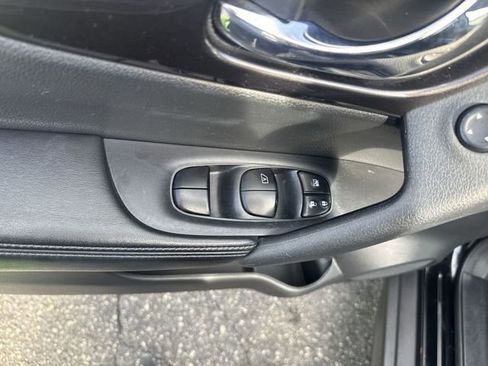 Used 2019 Nissan Rogue S w/ Special Edition Package AWD/4WD image 26