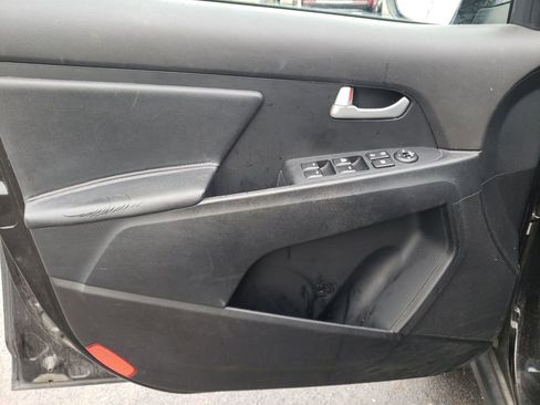 Used 2015 Kia Sportage LX image 15