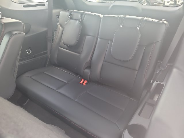Used 2025 Ford Explorer ST w/ Sun And Sound Package AWD/4WD image 15