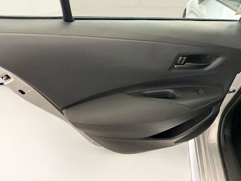 Used 2025 Toyota Corolla LE image 26