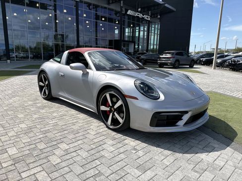Used 2023 Porsche 911 Targa 4S AWD/4WD image 22