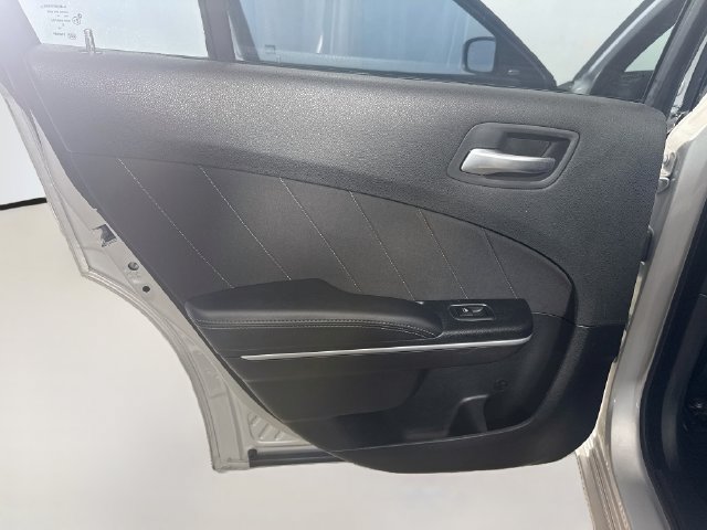 Used 2023 Dodge Charger SXT RWD image 25