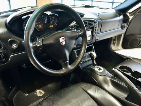 Used 2001 Porsche Boxster RWD image 18