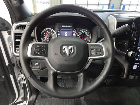 Used 2022 RAM 2500 Big Horn w/ Level C Equiment Group image 12