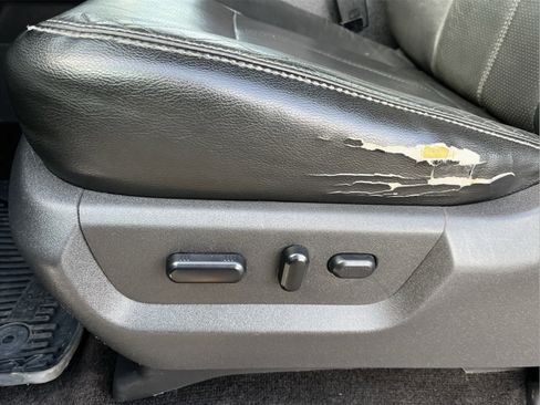 Used 2013 Ford F250 Lariat w/ Lariat Ultimate Pkg image 11