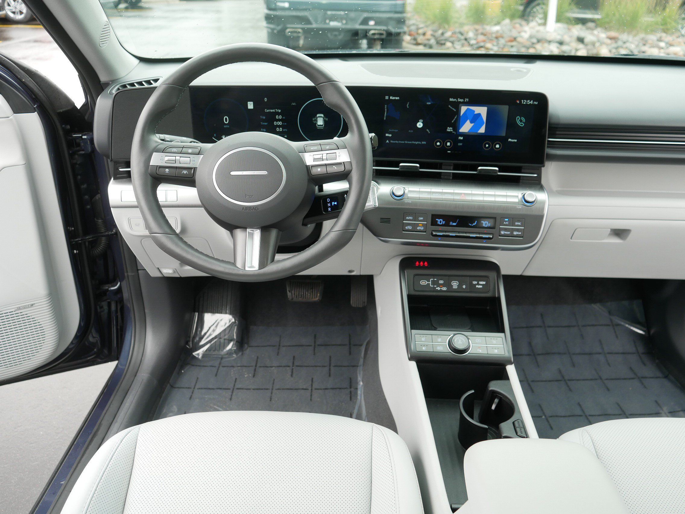 Used 2024 Hyundai Kona Limited AWD/4WD image 20