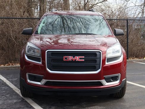 Used 2016 GMC Acadia SLE image 2