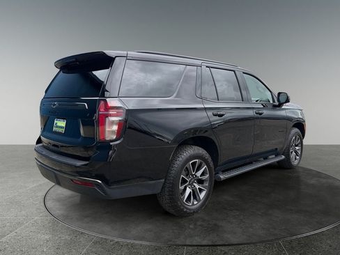 Used 2021 Chevrolet Tahoe Z71 w/ Z71 Signature Package AWD/4WD image 9