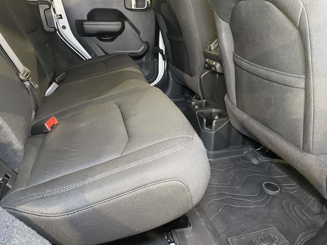 Used 2022 Jeep Wrangler Unlimited Sport AWD/4WD image 20