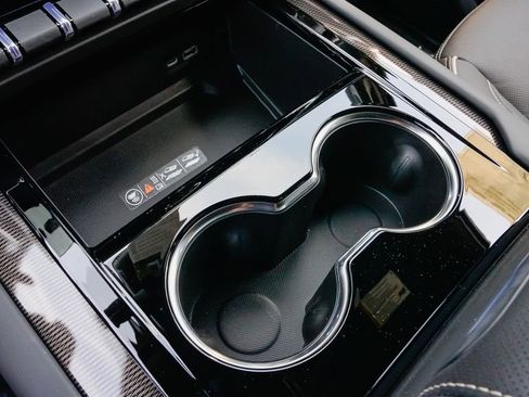 New 2026 GMC Yukon XL Elevation image 16