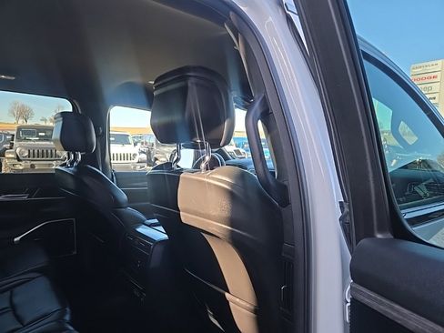 Used 2023 Jeep Wagoneer L Series II image 85