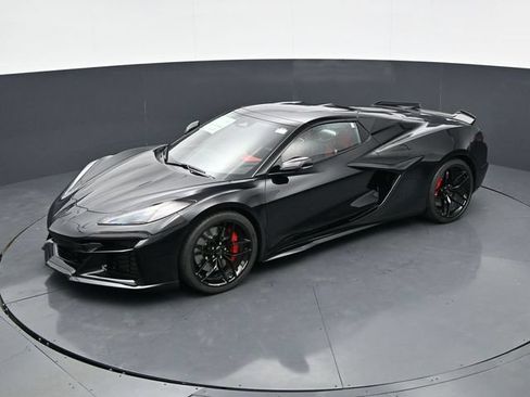 New 2026 Chevrolet Corvette Z06 w/ Battery Protection Package RWD image 31