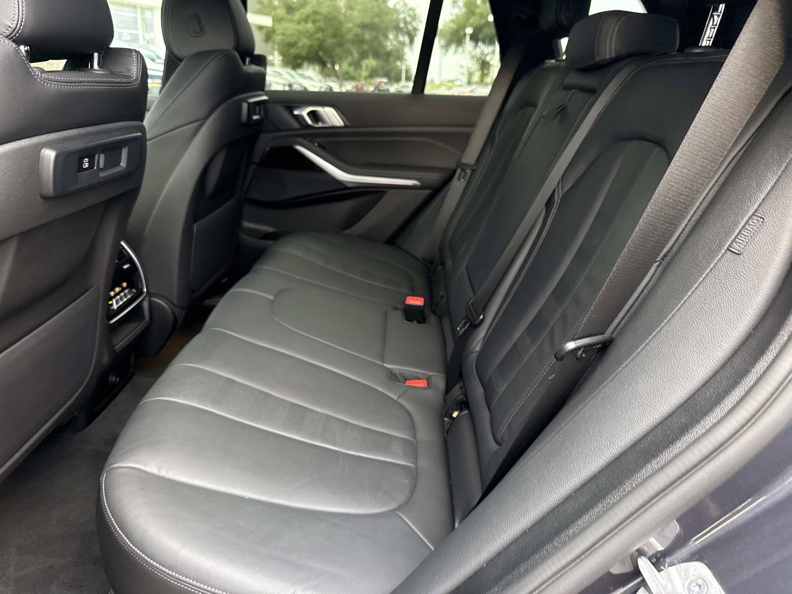 Used 2021 BMW X5 sDrive40i w/ Premium Package 2 RWD image 13