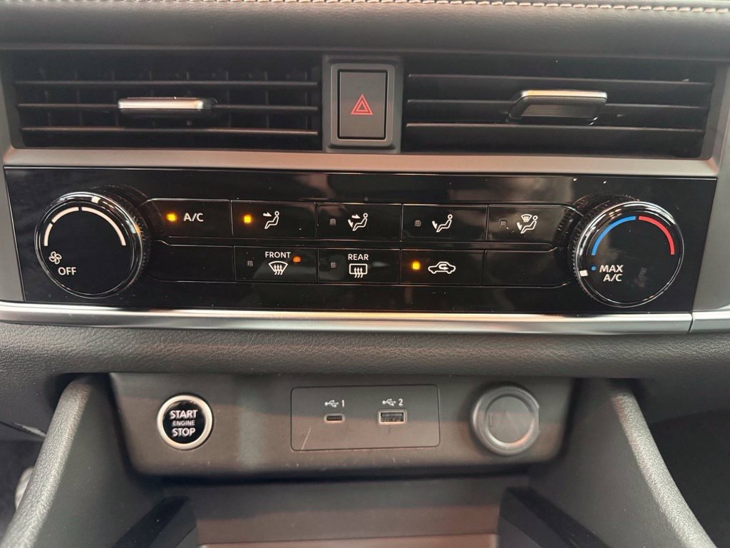 Used 2023 Nissan Rogue S AWD/4WD image 6