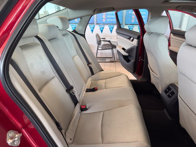 Used 2018 Honda Accord EX image 25