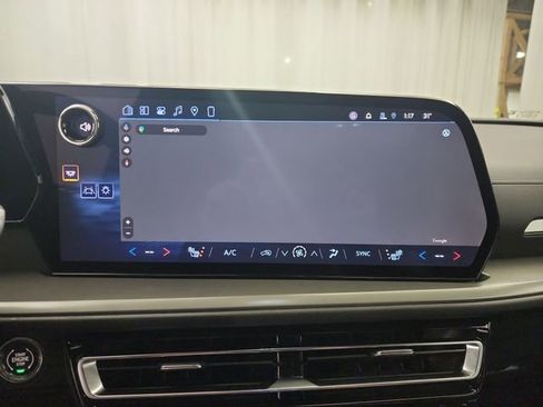 New 2026 Chevrolet Traverse LT image 21