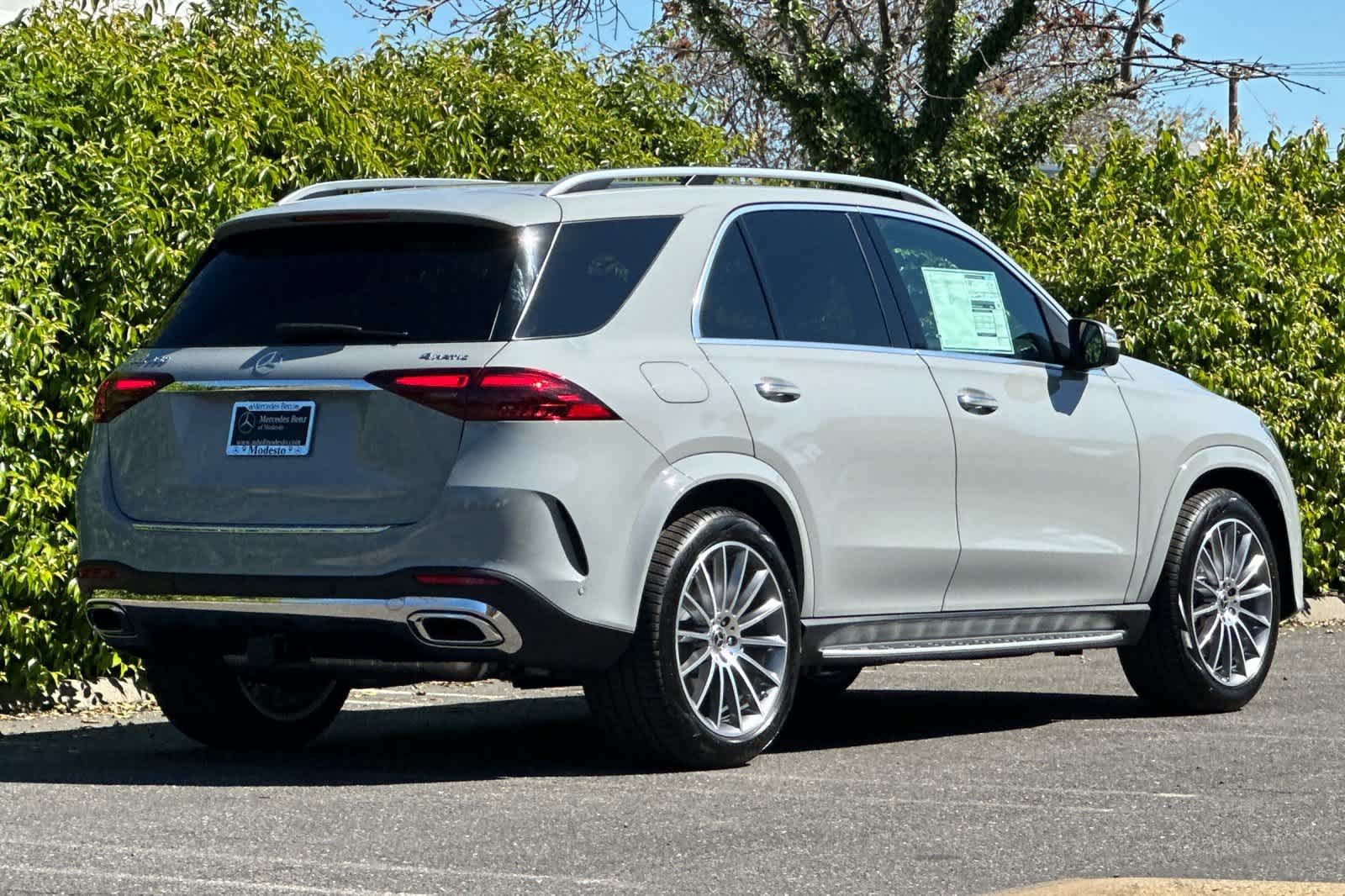 New 2026 Mercedes-Benz GLE 350 4MATIC image 3
