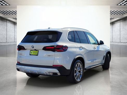 Used 2026 BMW X5 xDrive40i AWD/4WD image 7