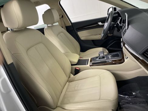 Used 2019 Audi Q5 2.0T Premium Plus w/ Premium Plus Package AWD/4WD image 26
