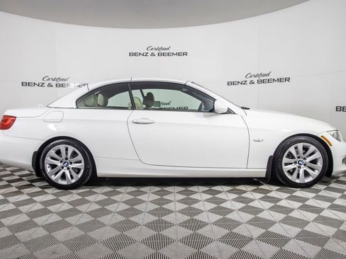 Used 2012 BMW 328i Convertible image 25