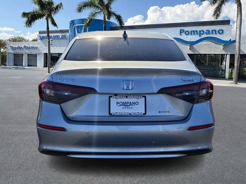 Certified 2025 Honda Civic Sport image 6