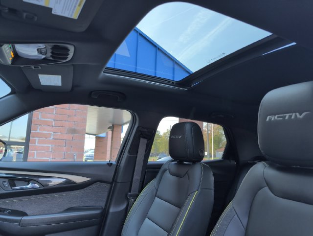 Used 2024 Chevrolet TrailBlazer ACTIV w/ Convenience Package AWD/4WD image 4