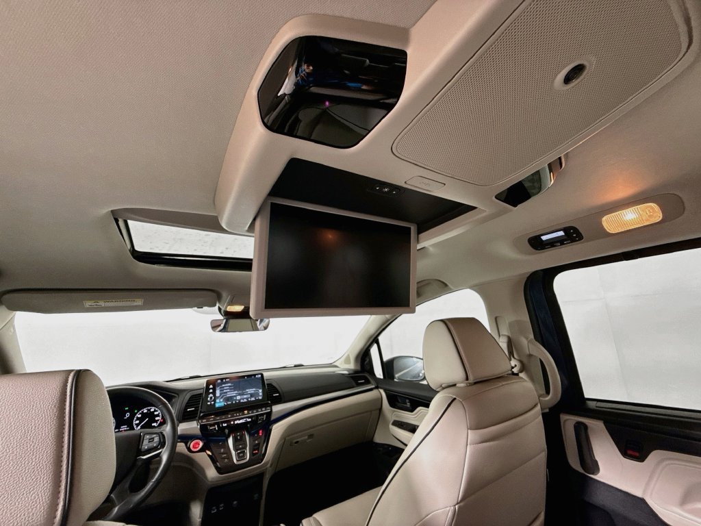 Used 2025 Honda Odyssey Touring image 35