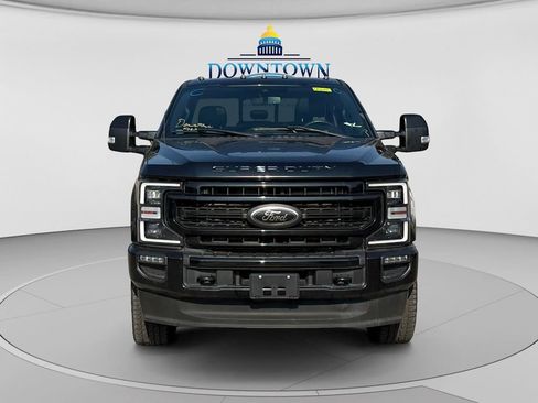 Used 2022 Ford F250 Lariat w/ Black Appearance Package AWD/4WD image 6