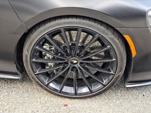 Used 2020 McLaren GT RWD image 18