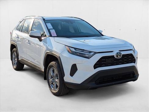 New 2025 Toyota RAV4 XLE image 7