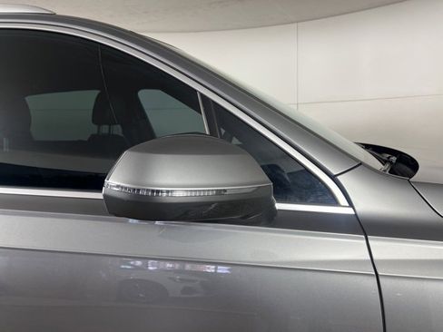 Used 2017 Audi Q7 3.0T Prestige image 10