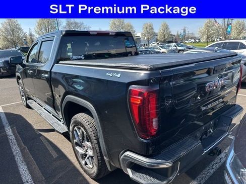 Used 2022 GMC Sierra 1500 SLT w/ SLT Premium Package AWD/4WD image 4