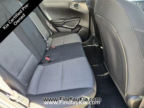 Certified 2021 Kia Soul S FWD image 17