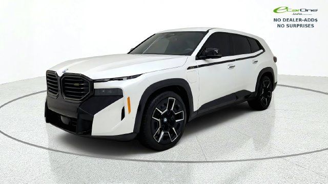 Used 2023 BMW XM AWD/4WD image 3