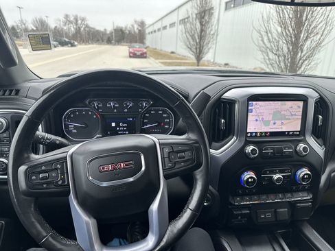Used 2019 GMC Sierra 1500 SLT w/ SLT Premium Plus Package image 10