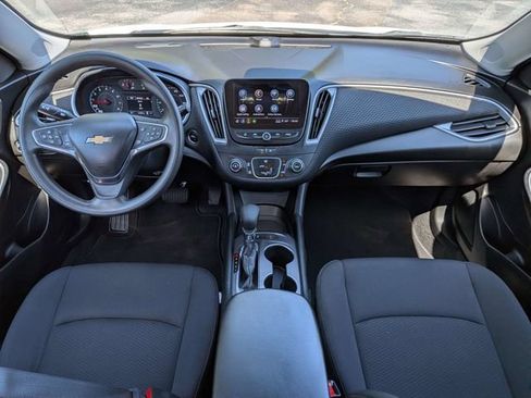 Used 2024 Chevrolet Malibu LS w/ Driver Confidence Package FWD image 14
