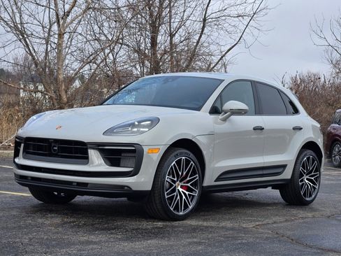 New 2026 Porsche Macan S image 39