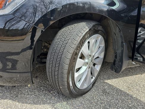 Used 2015 Honda Accord EX-L image 31