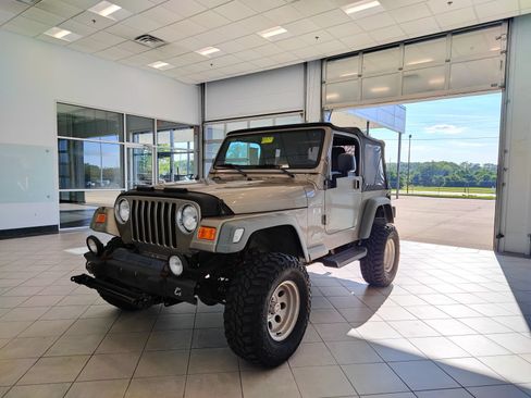 Used 2003 Jeep Wrangler X AWD/4WD image 7