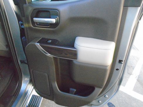 Used 2019 GMC Sierra 1500 SLT w/ SLT Premium Package image 30