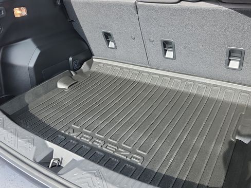 Used 2025 Subaru Impreza 2.0i image 11